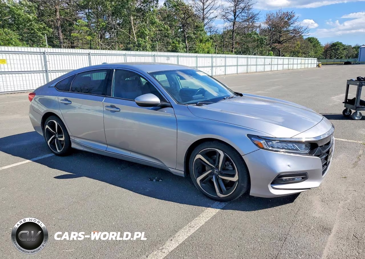 2019 Honda Accord Sport VIN:1HGCV1F32KA027267 - 4