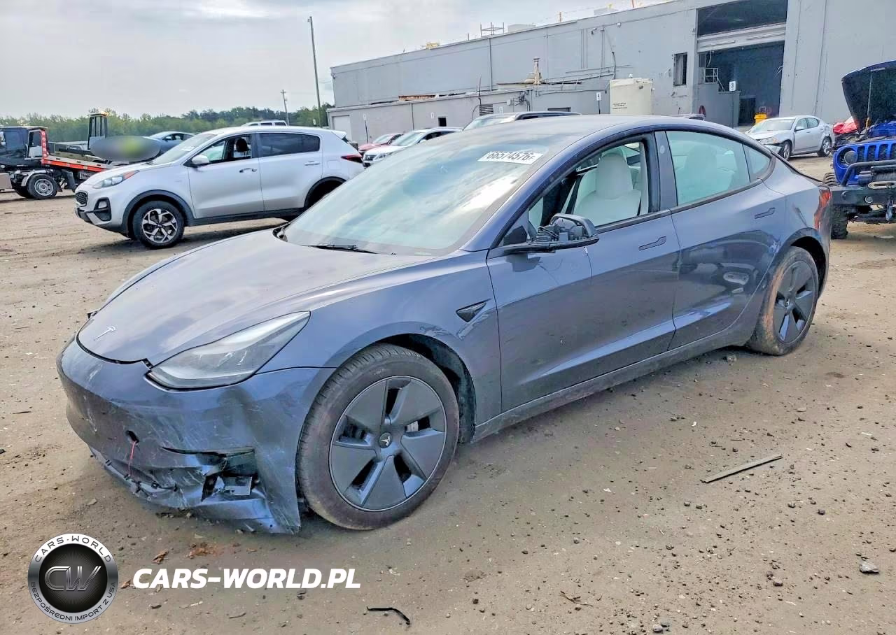 2023 Tesla Model 3 – zdjęcie 1 z 12