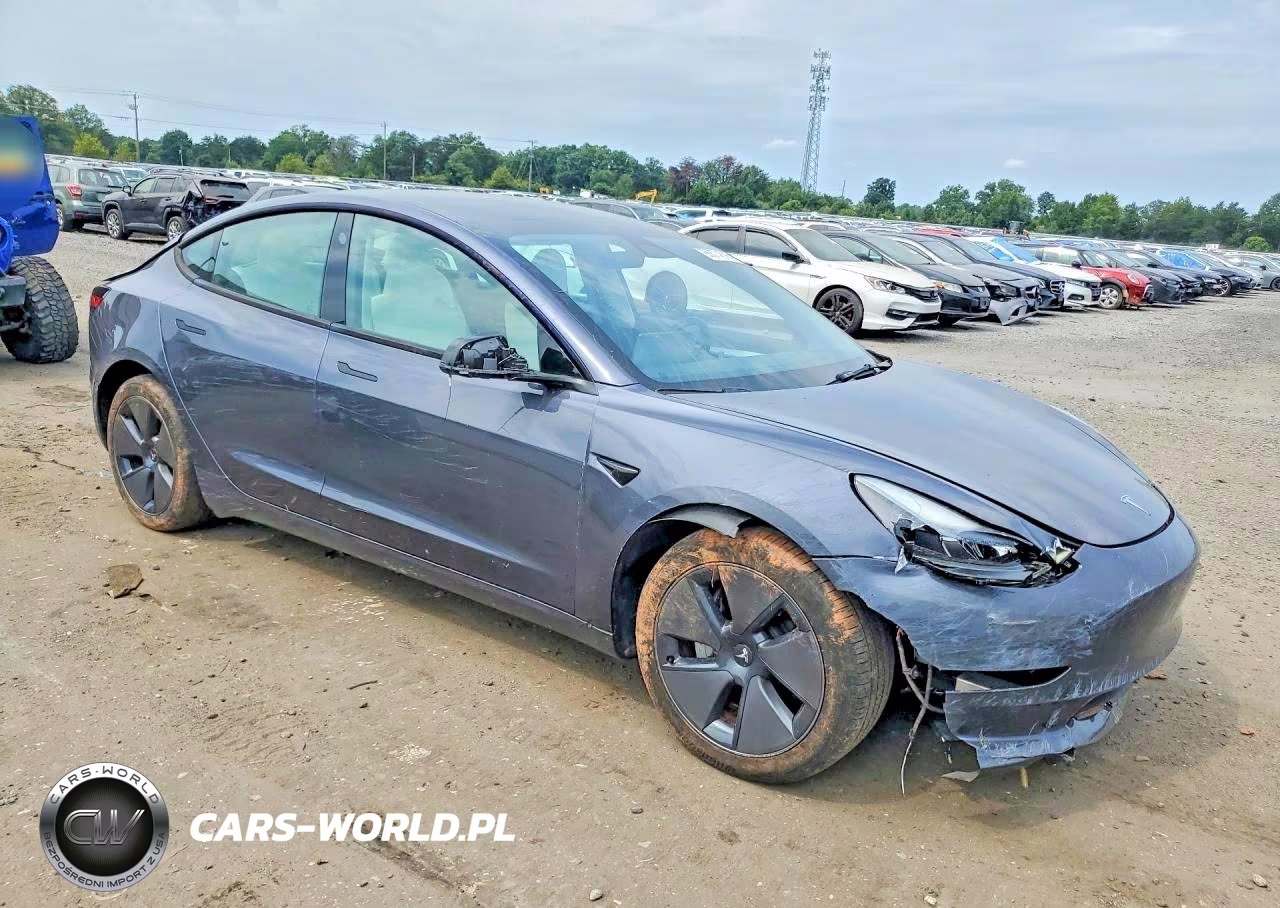 2023 Tesla Model 3 VIN:5YJ3E1EA6PF671688 - 4