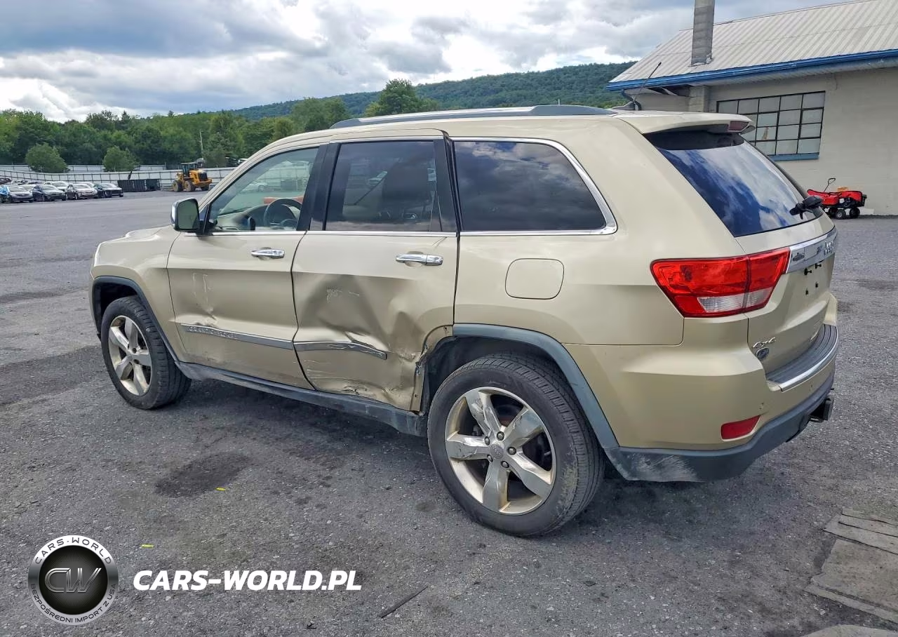 2011 Jeep Grand Cherokee VIN:1J4RR6GG6BC632886 - 2
