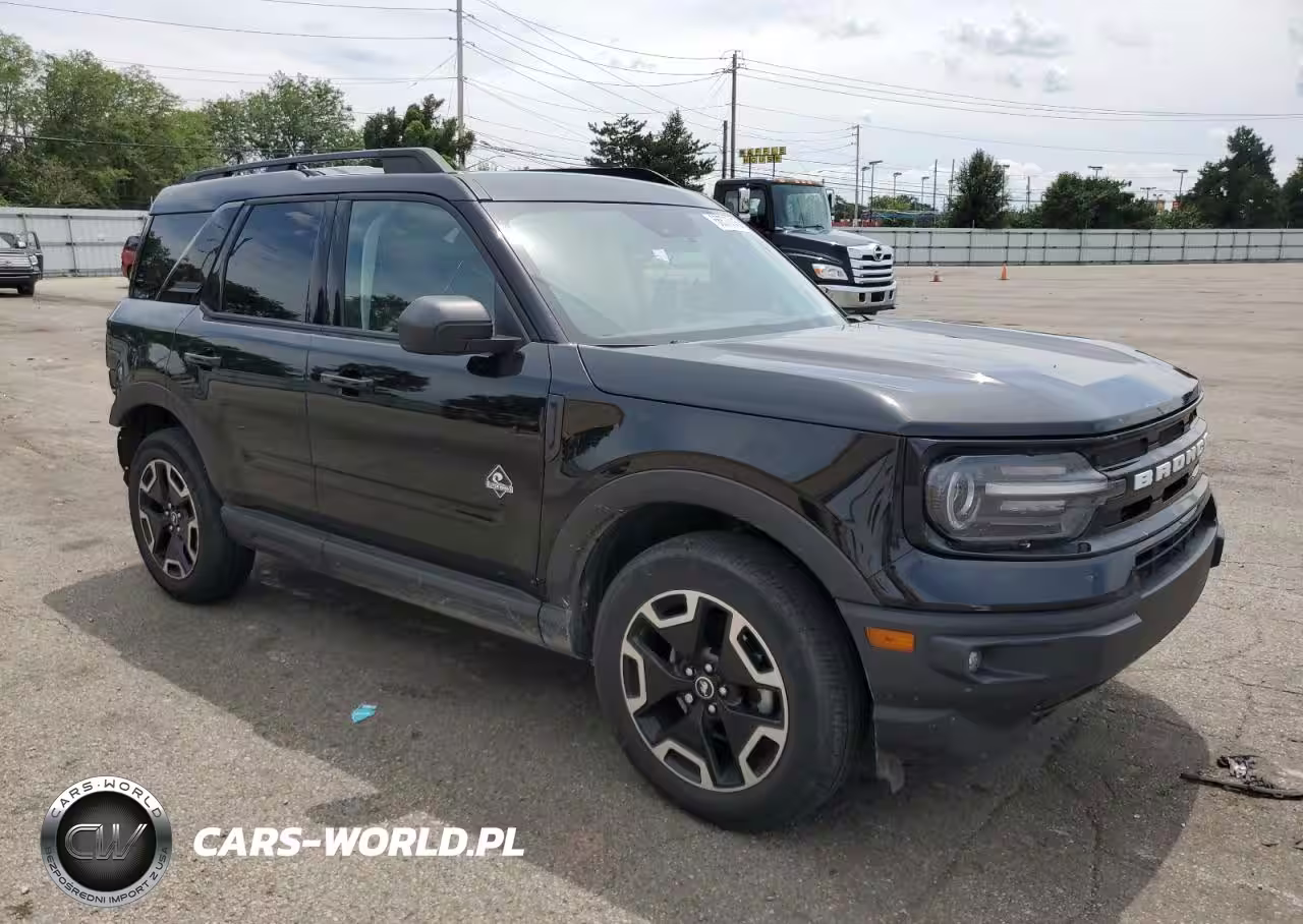 2021 Ford Bronco Sport Outer Banks VIN:3FMCR9C68MRA97909 - 4