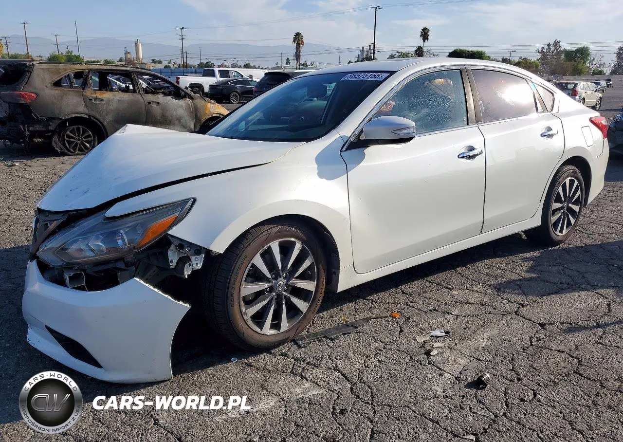 2016 Nissan Altima 2.5 Sv – zdjęcie 1 z 12