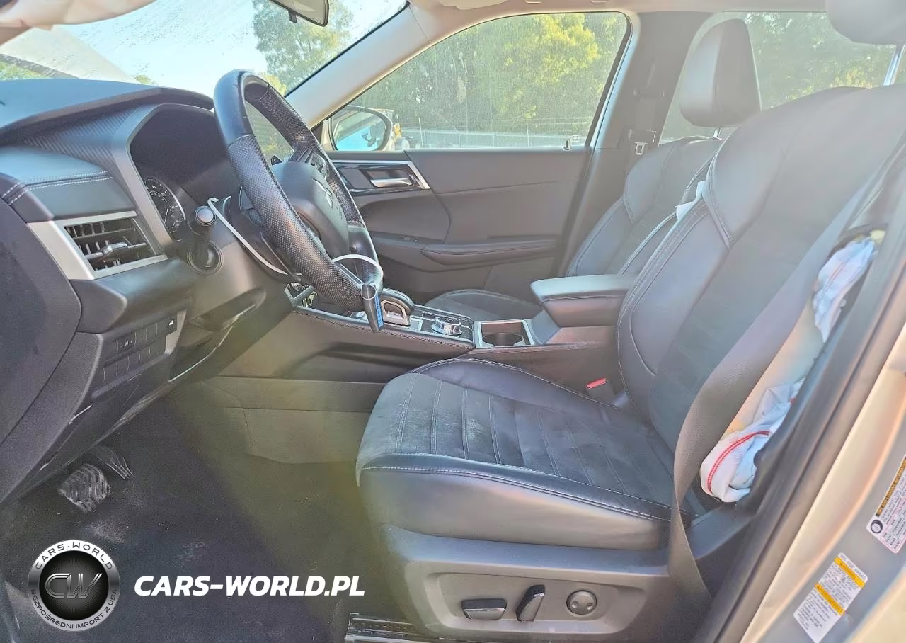 2023 Mitsubishi Outlander Se VIN:JA4J3UA88PZ046537 - 7