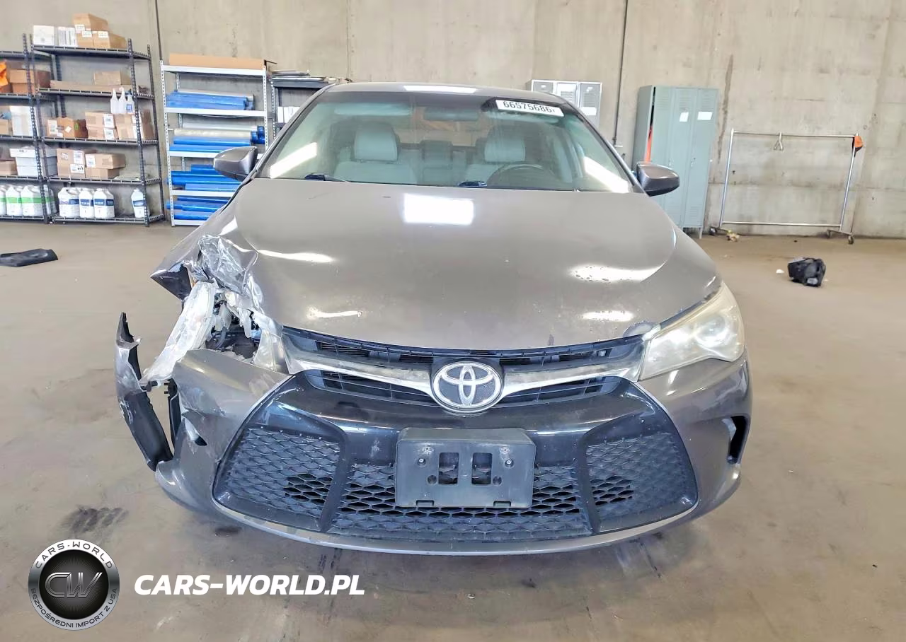 2015 Toyota Camry Se VIN:4T1BF1FK9FU892302 - 5