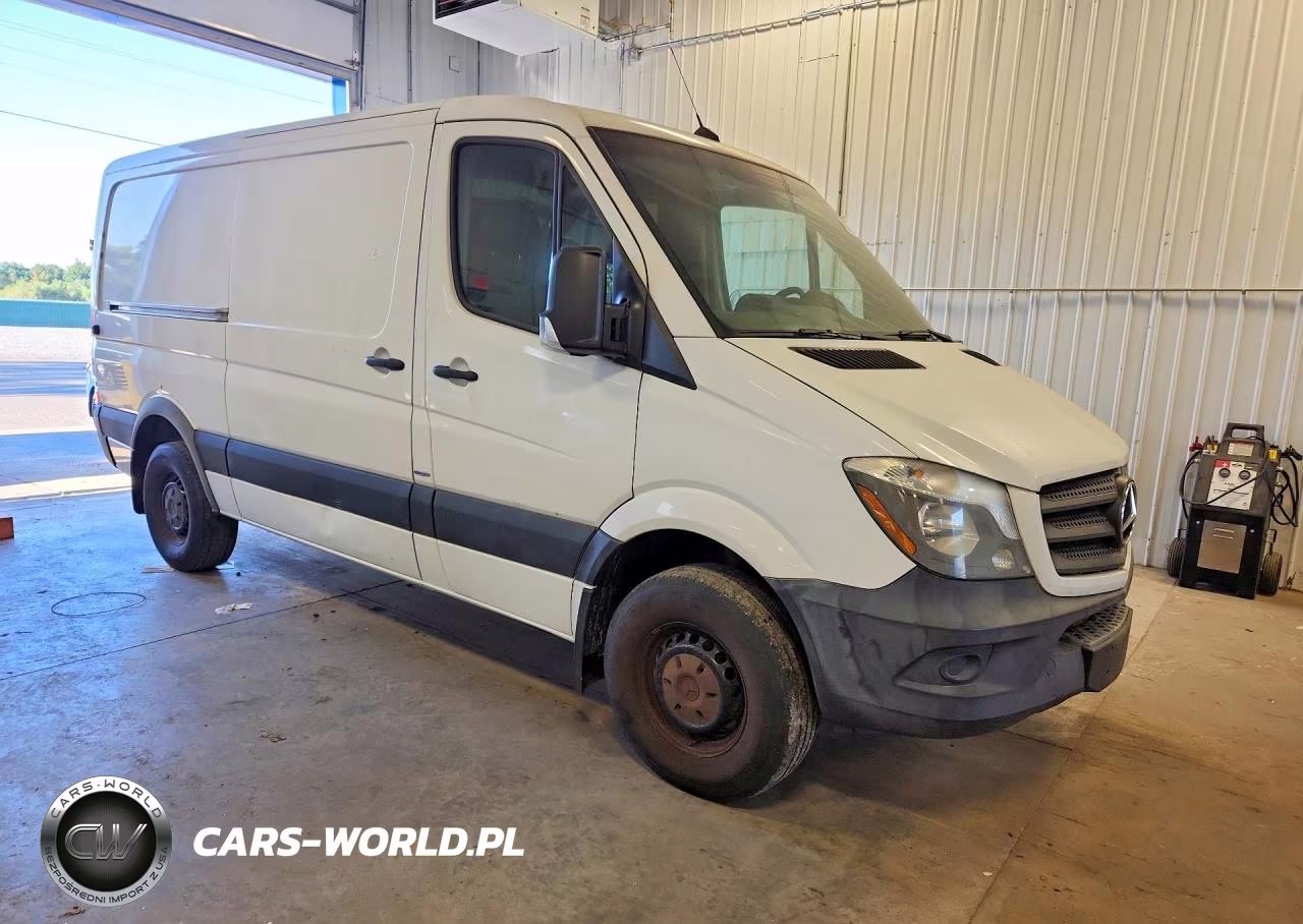 2016 Mercedes-Benz Sprinter 2500 VIN:WD3PE7DD1GP341523 - 4