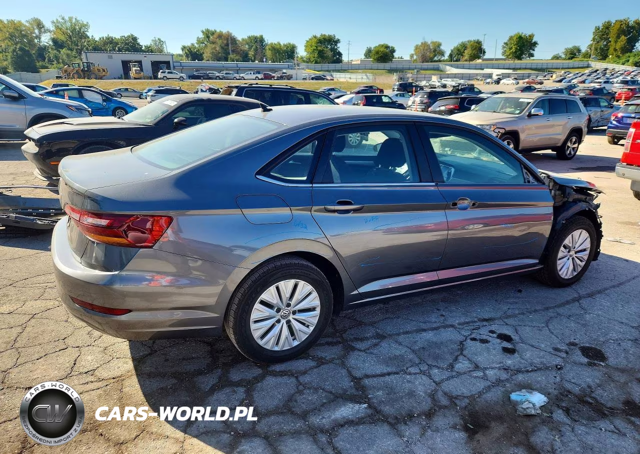 2019 Volkswagen Jetta S VIN:3VWC57BU9KM066891 - 3