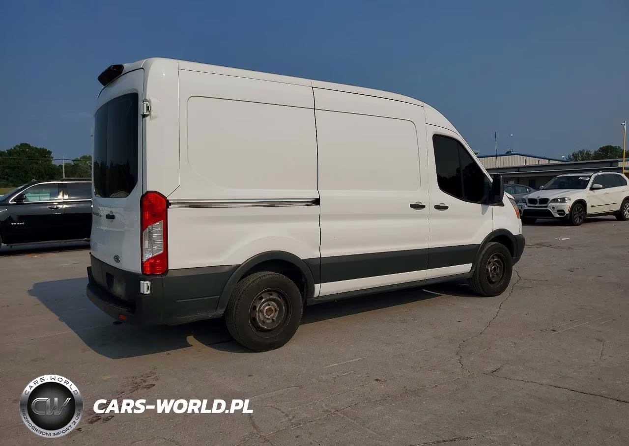 2019 Ford Transit 150 Delivery Van VIN:1FTYE1CM4KKB82057 - 3