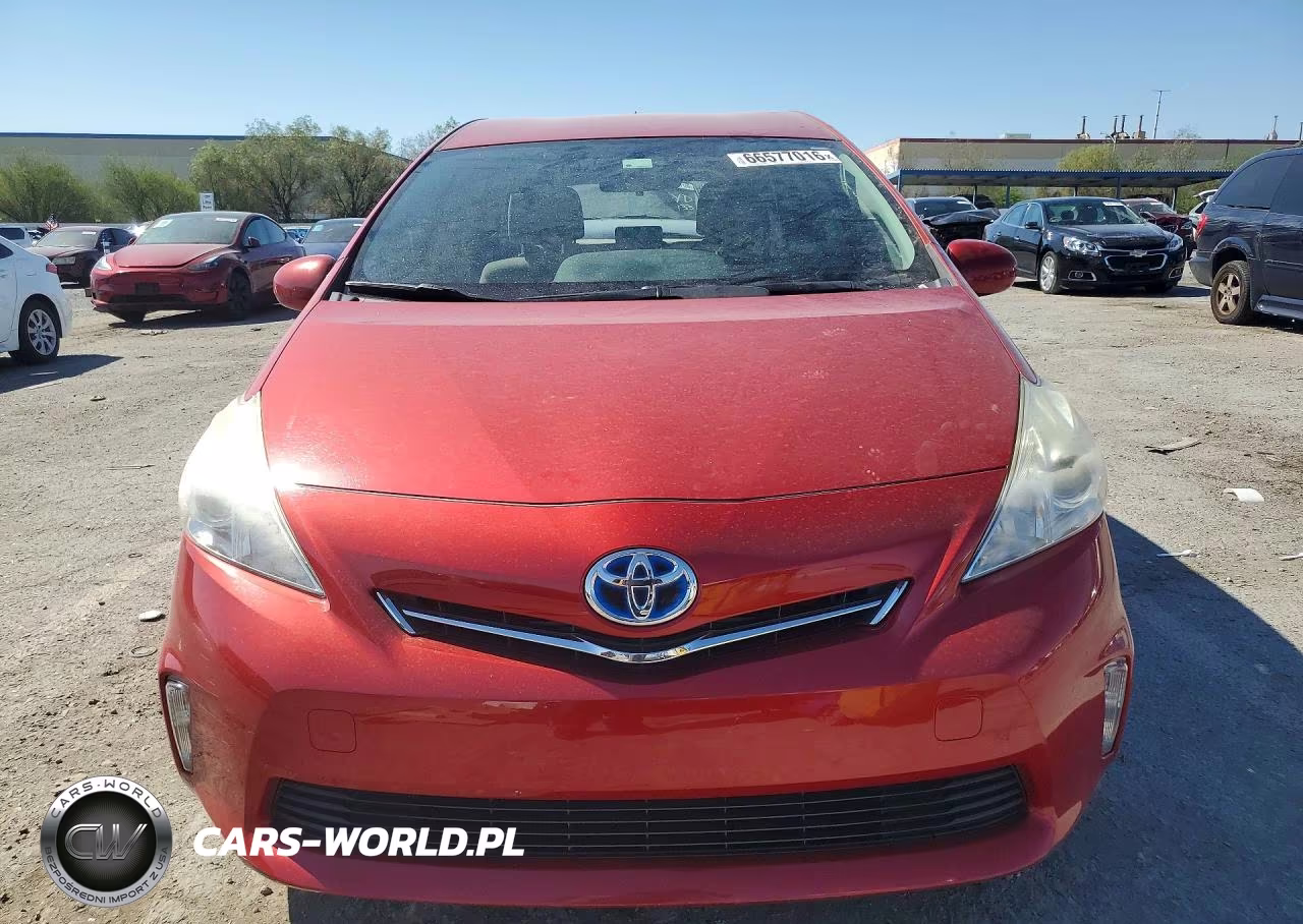 2012 Toyota Prius V Two VIN:JTDZN3EU0C3096785 - 5