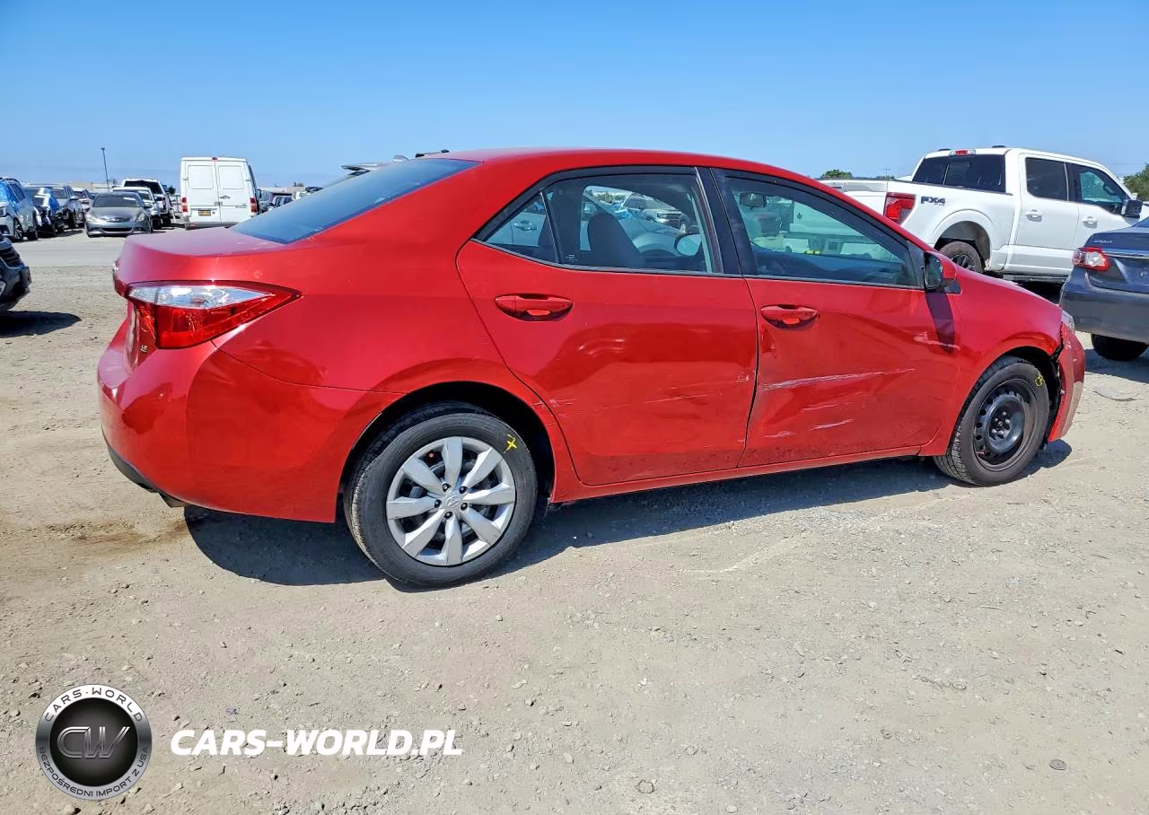 2015 Toyota Corolla Le VIN:5YFBURHE9FP255178 - 3