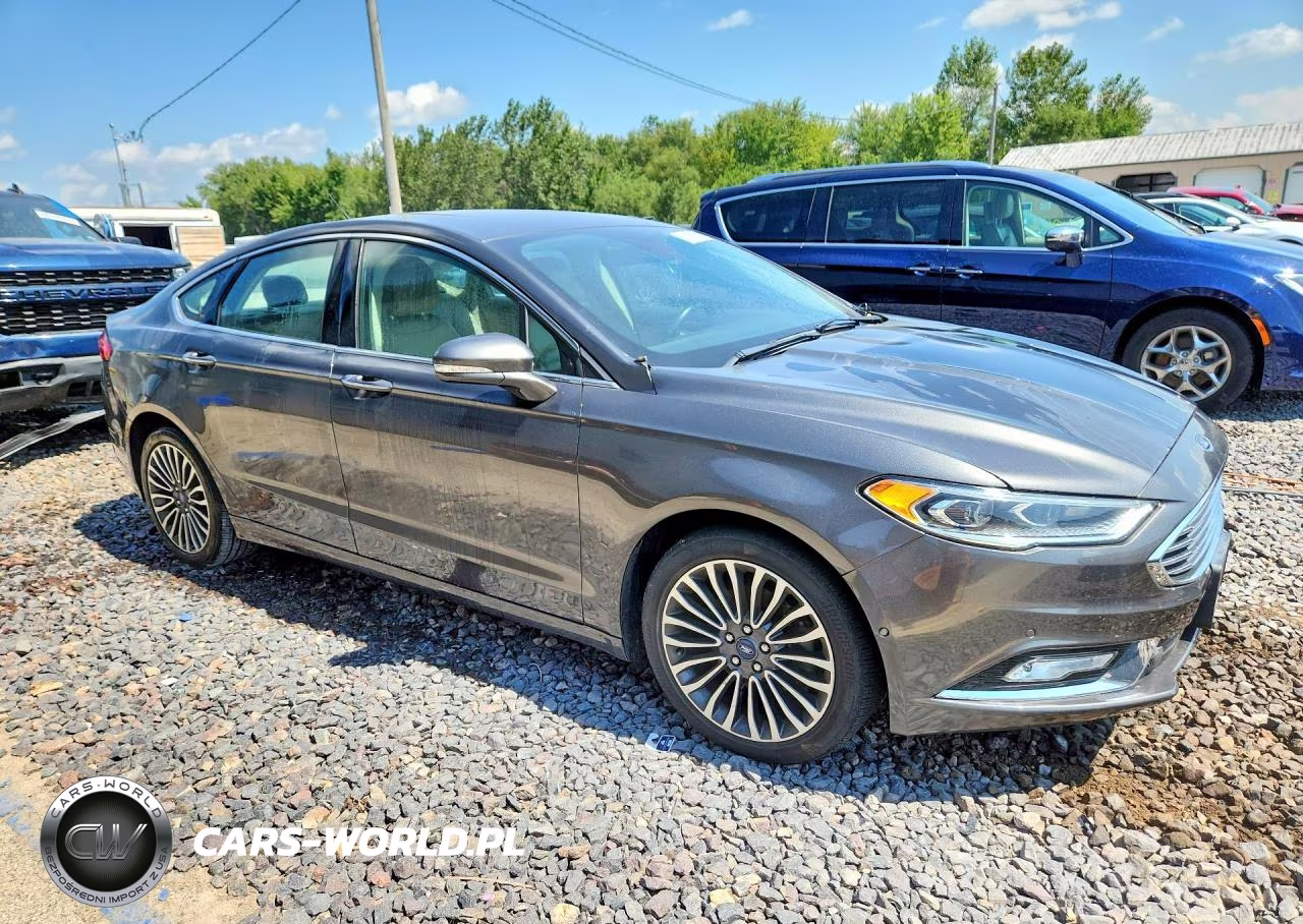 2017 Ford Fusion Se VIN:3FA6P0H93HR103777 - 4