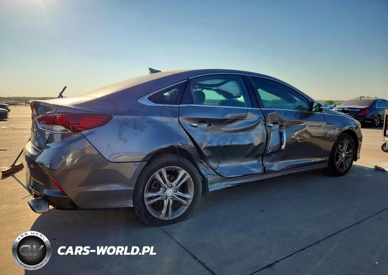 2018 Hyundai Sonata Sel VIN:5NPE34AF5JH674124 - 3