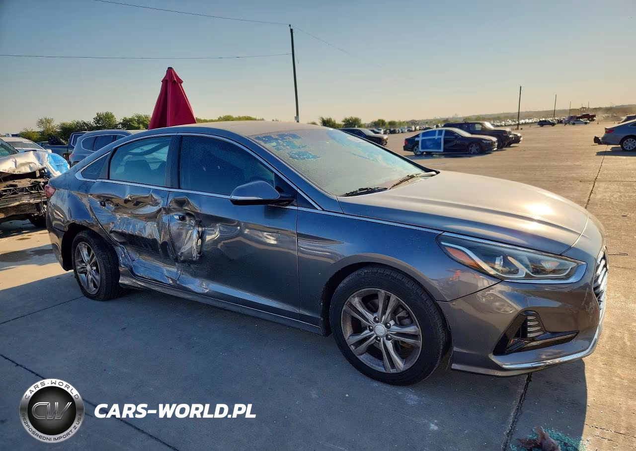 2018 Hyundai Sonata Sel VIN:5NPE34AF5JH674124 - 4