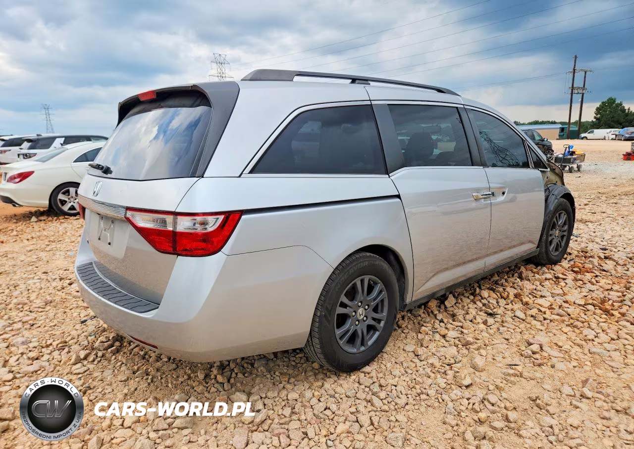 2013 Honda Odyssey Exl VIN:5FNRL5H65DB043101 - 3