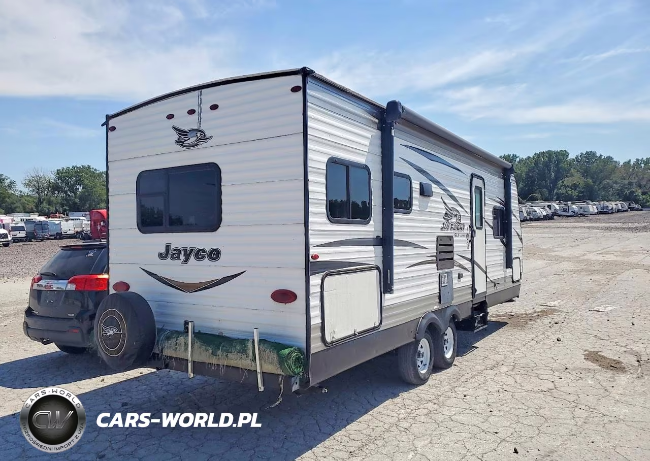 2018 Jayco Jay Flight Slx Camper VIN:1UJBJ0BN1J17U0392 - 4
