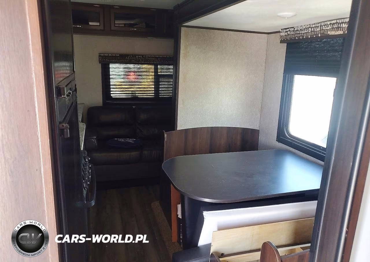 2018 Jayco Jay Flight Slx Camper VIN:1UJBJ0BN1J17U0392 - 6
