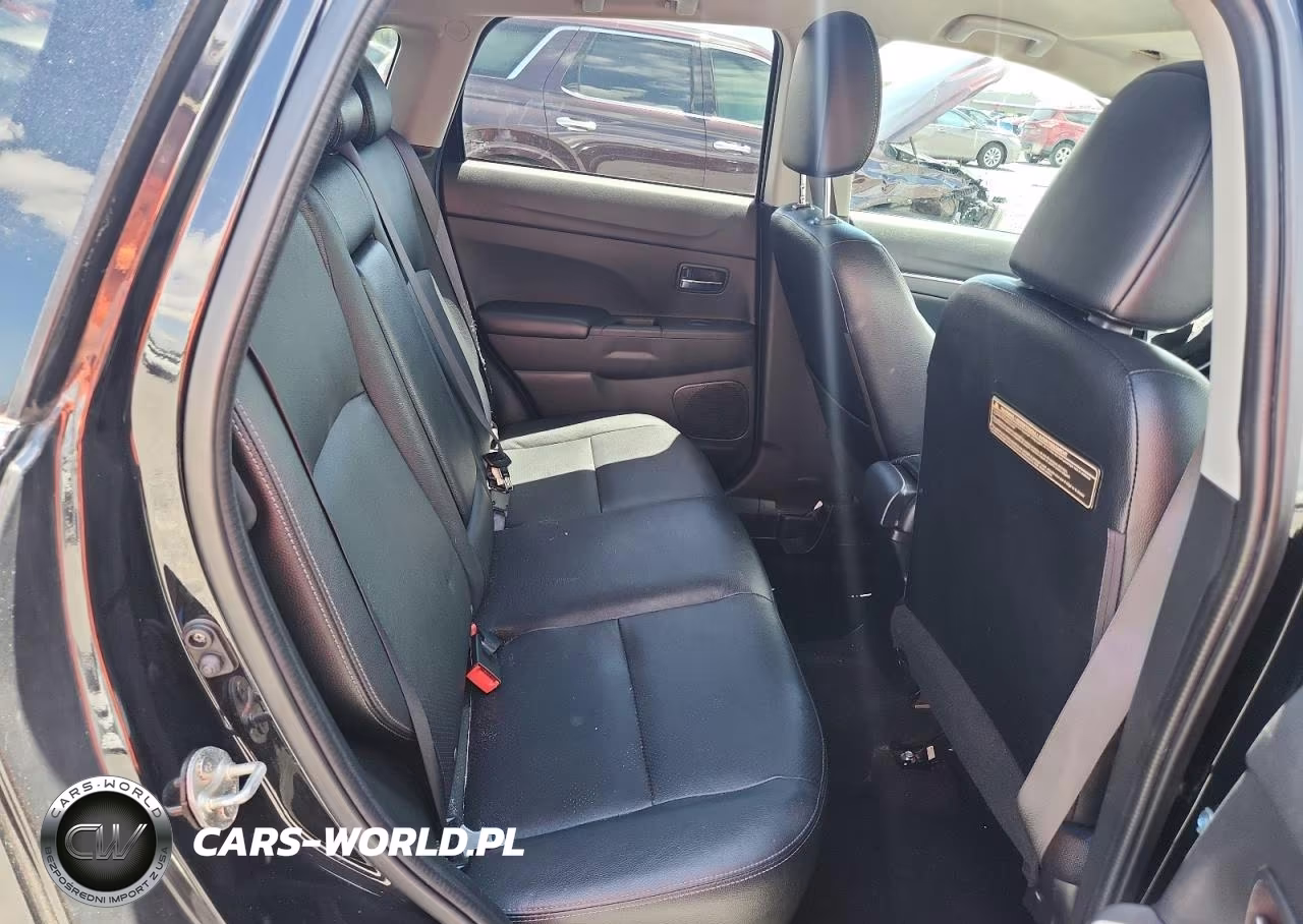 2017 Mitsubishi Outlander Sport Sel VIN:JA4AP4AW6HZ024766 - 11