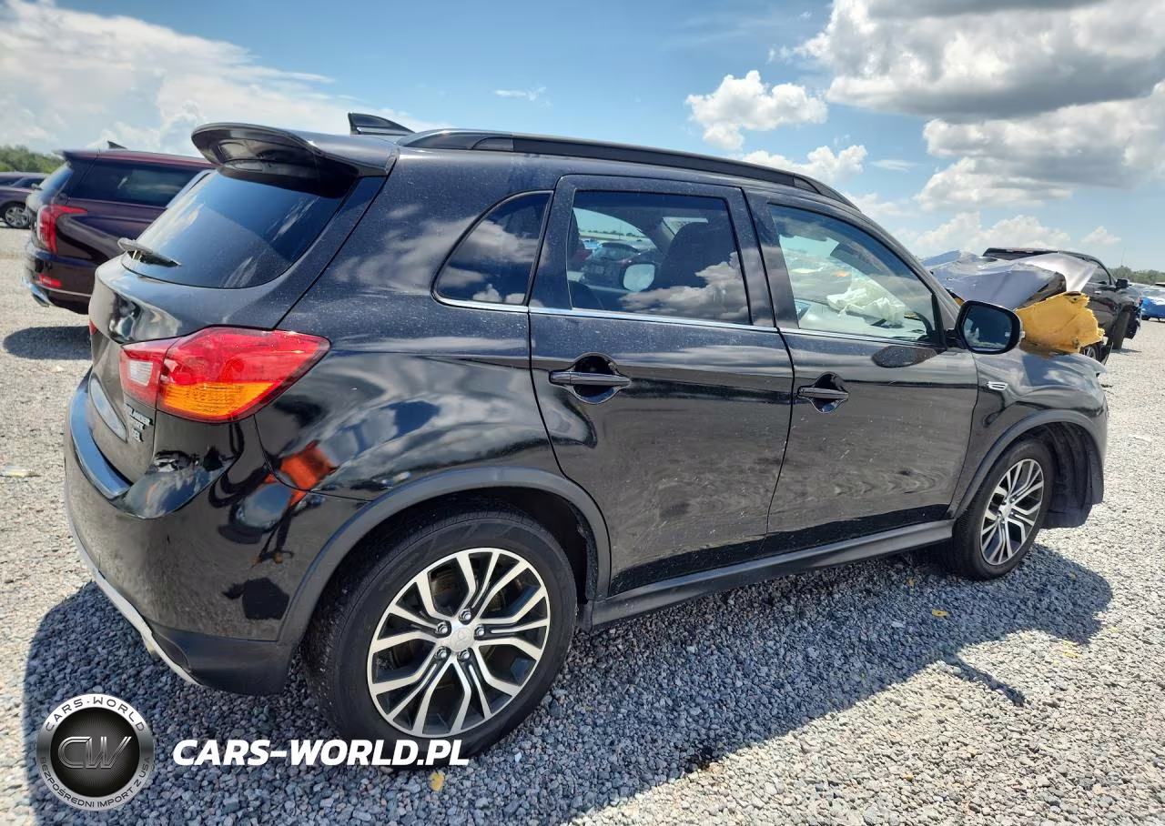 2017 Mitsubishi Outlander Sport Sel VIN:JA4AP4AW6HZ024766 - 3