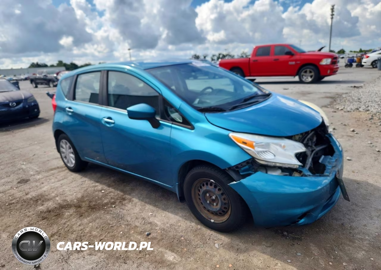 2016 Nissan Versa Note S Plus VIN:3N1CE2CP4GL386666 - 4