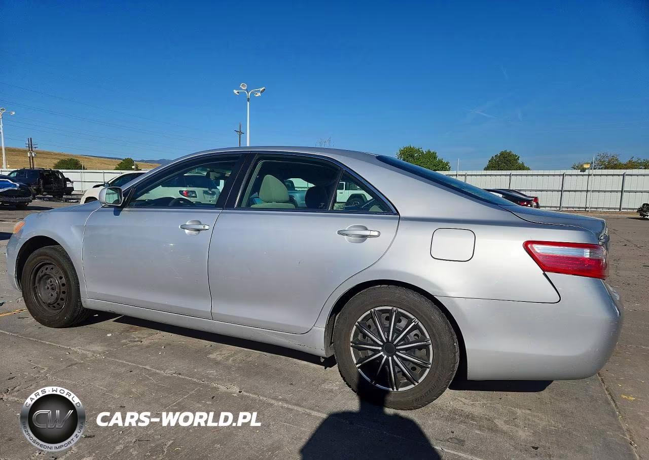 2008 Toyota Camry Le VIN:4T1BE46K28U731281 - 2