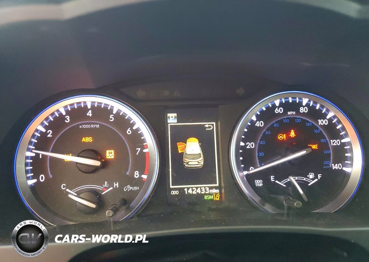 2018 Toyota Highlander Xle VIN:5TDJZRFHXJS869800 - 9