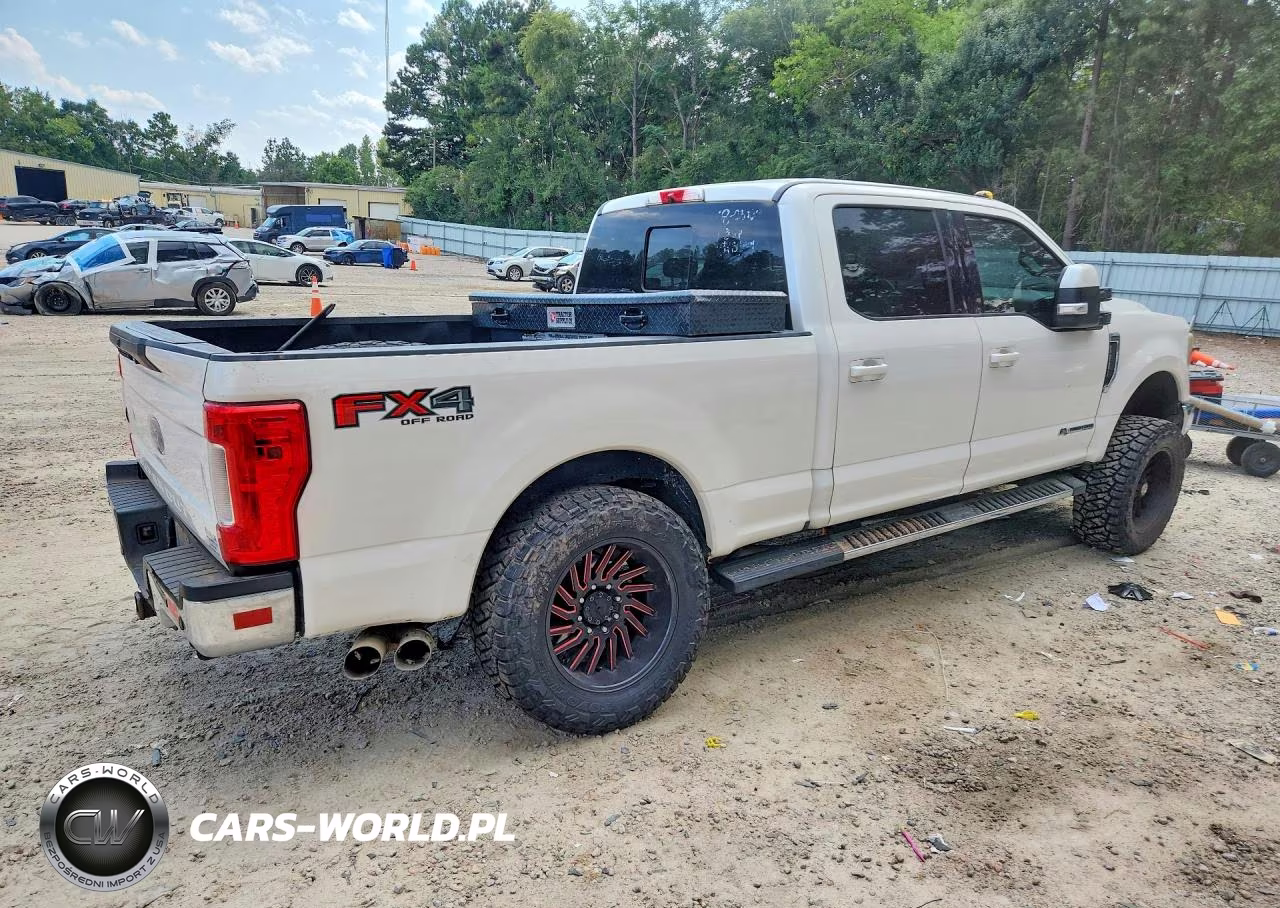 2017 Ford F250 Super Duty VIN:1FT7W2BT9HEC61657 - 3