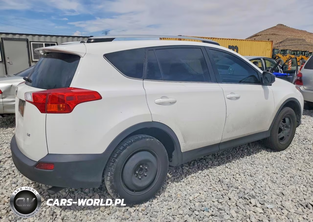 2015 Toyota Rav4 Le VIN:2T3ZFREV6FW191152 - 3