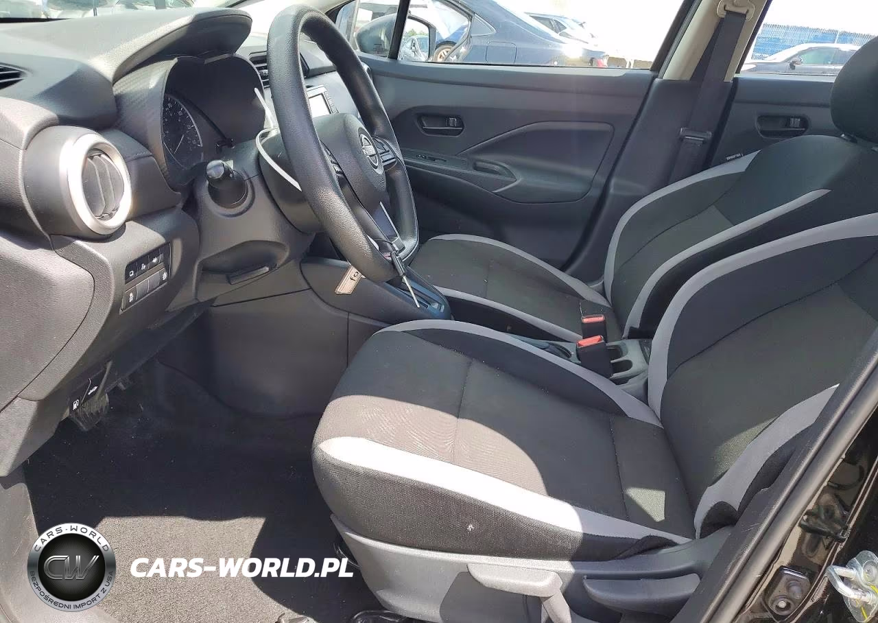 2025 Nissan Versa S VIN:3N1CN8DV1SL818588 - 7