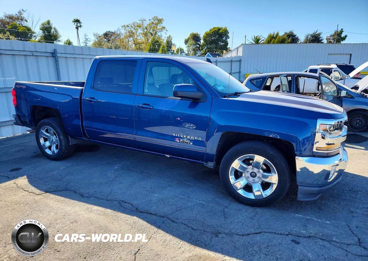 2017 Chevrolet Silverado K1500 Lt VIN:3GCUKRER1HG464851 - 4