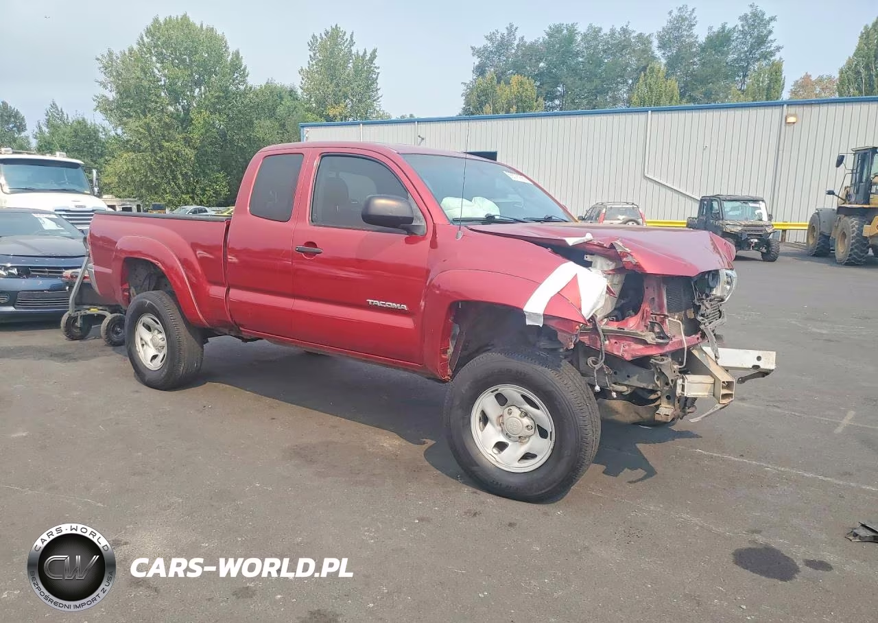 2005 Toyota Tacoma Access Cab VIN:5TEUU42N05Z005843 - 4