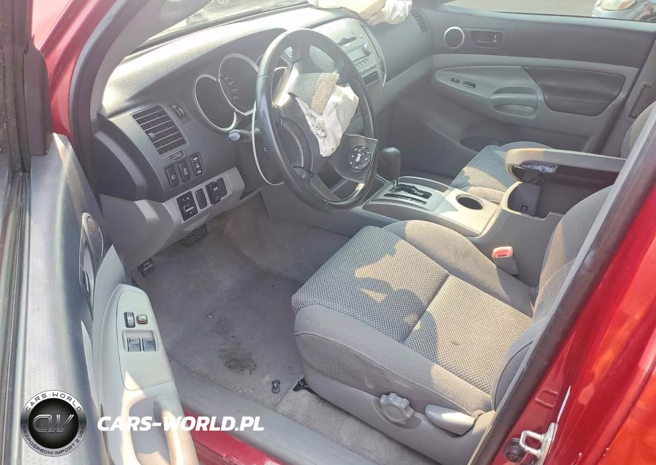 2005 Toyota Tacoma Access Cab VIN:5TEUU42N05Z005843 - 8