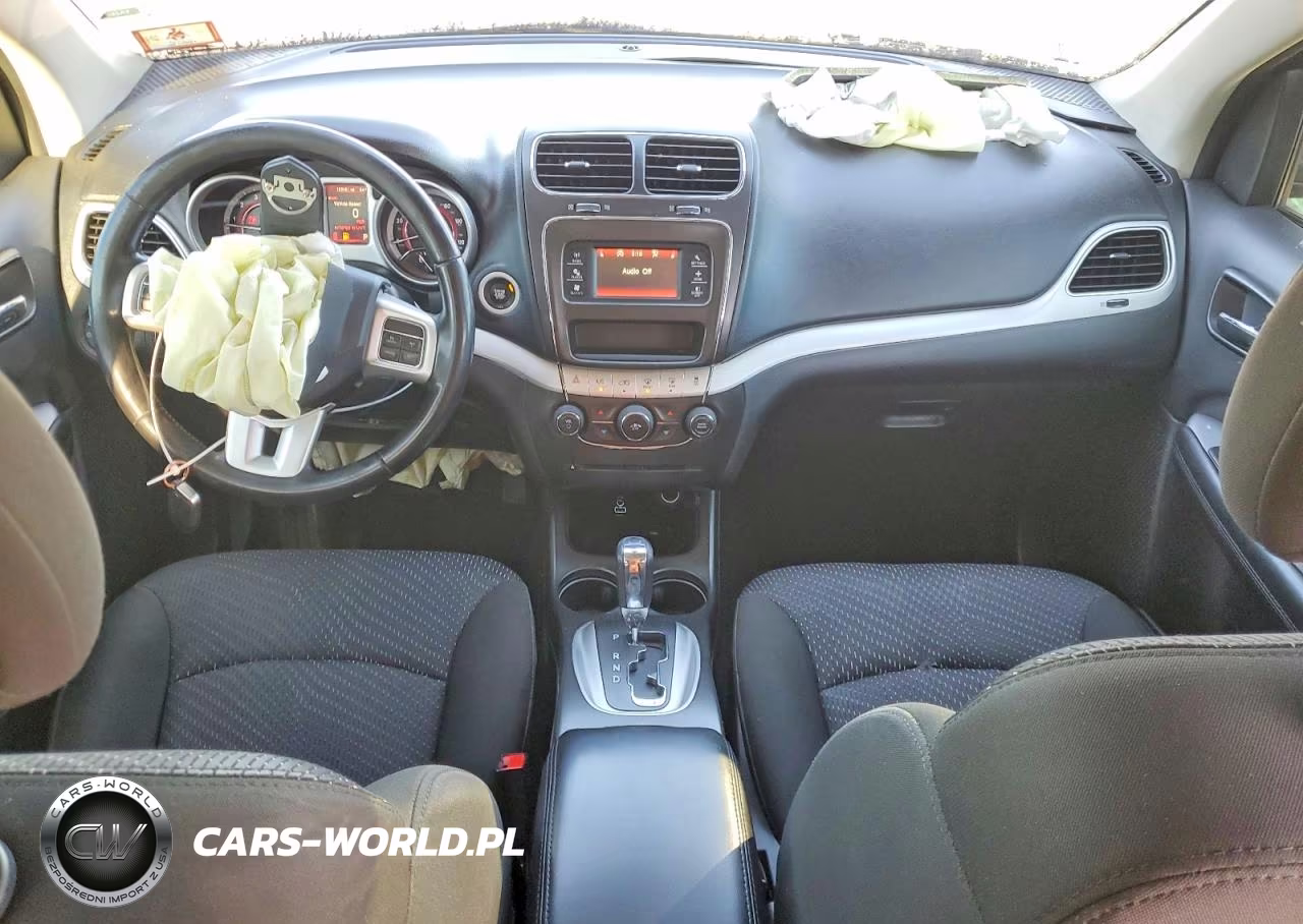 2019 Dodge Journey Se VIN:3C4PDCBB0KT864782 - 8
