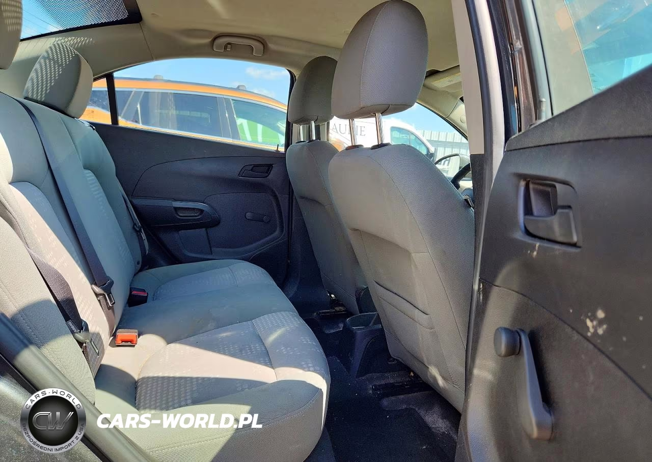 2017 Chevrolet Sonic Ls VIN:1G1JB5SH9H4145761 - 10