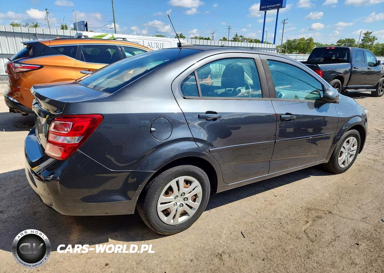 2017 Chevrolet Sonic Ls VIN:1G1JB5SH9H4145761 - 3