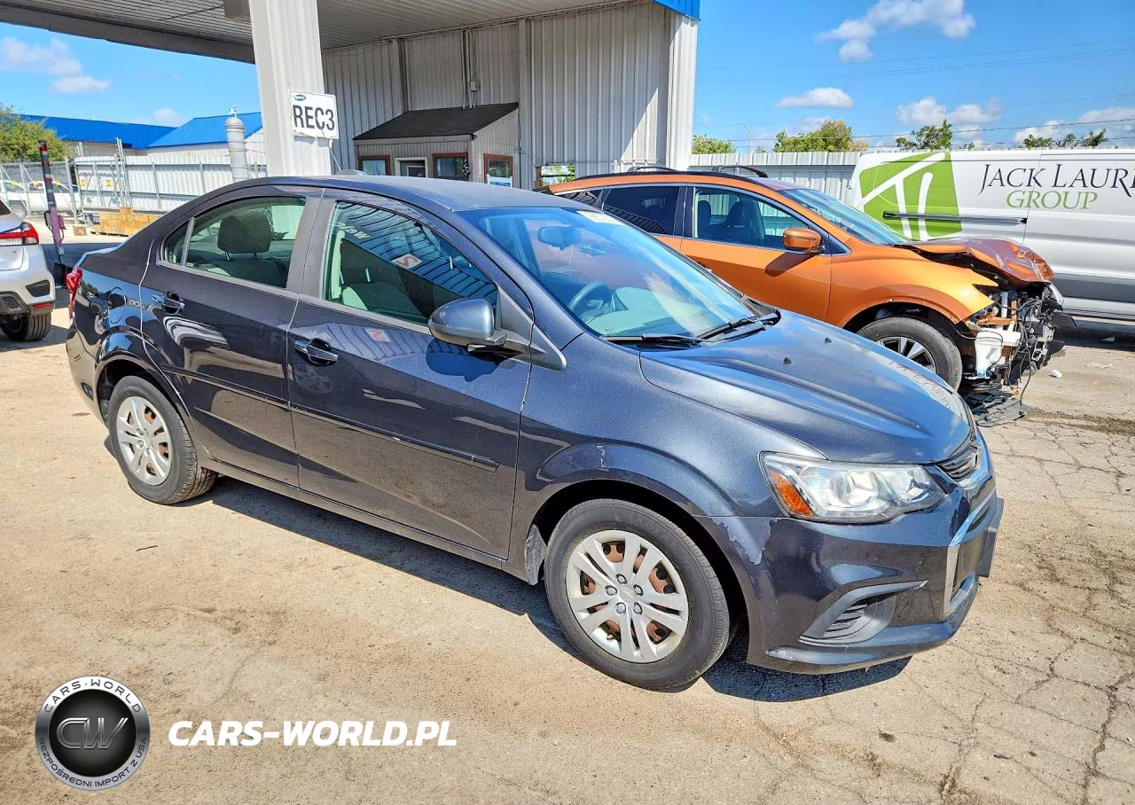 2017 Chevrolet Sonic Ls VIN:1G1JB5SH9H4145761 - 4
