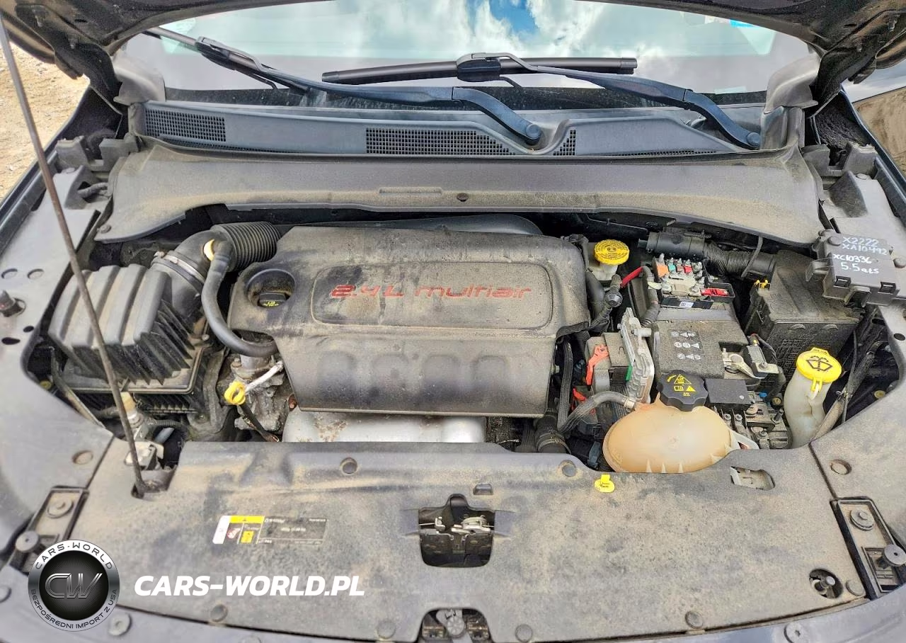 2018 Jeep Compass Latitude VIN:3C4NJDBB3JT107640 - 12