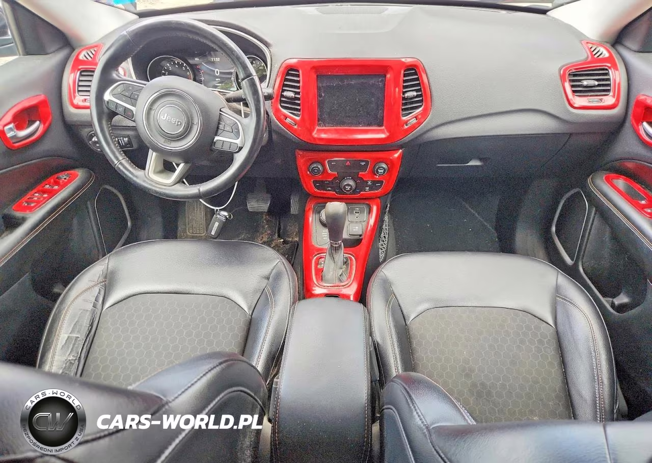2018 Jeep Compass Latitude VIN:3C4NJDBB3JT107640 - 8