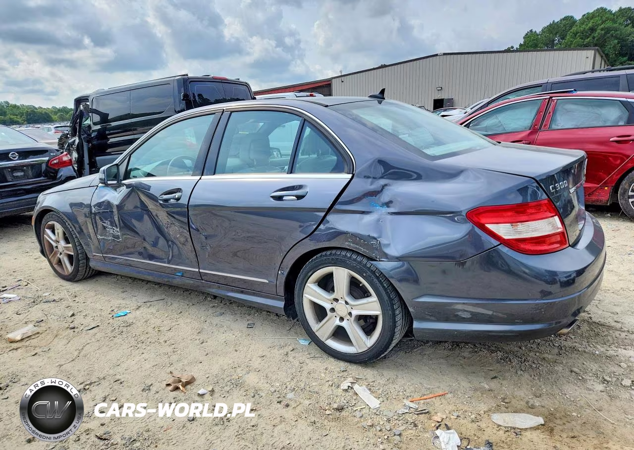 2011 Mercedes-Benz C 300 VIN:WDDGF5EB7BR180473 - 2