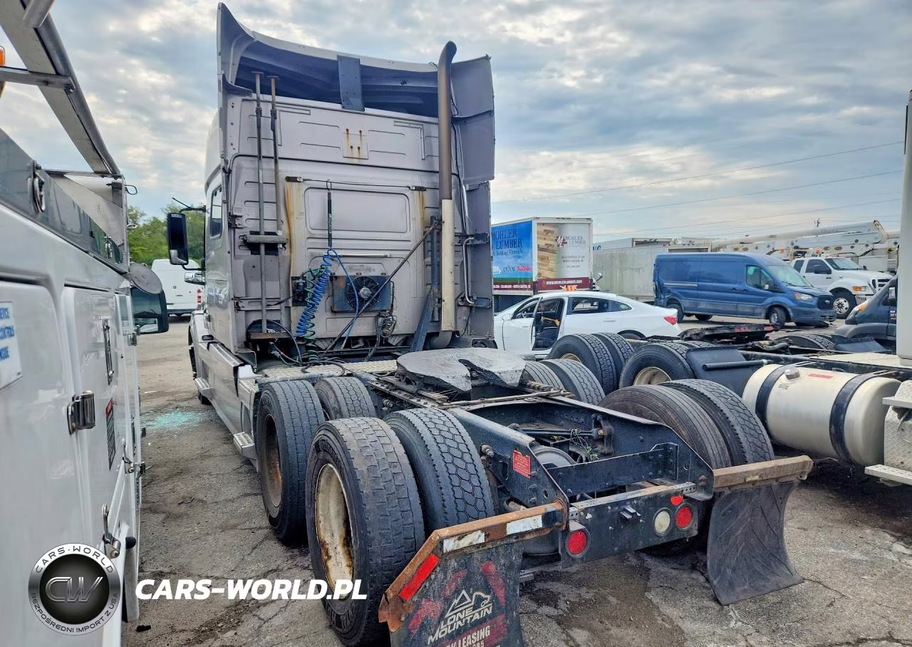 2015 Volvo Vn Vnl VIN:4V4NC9EHXFN180314 - 2