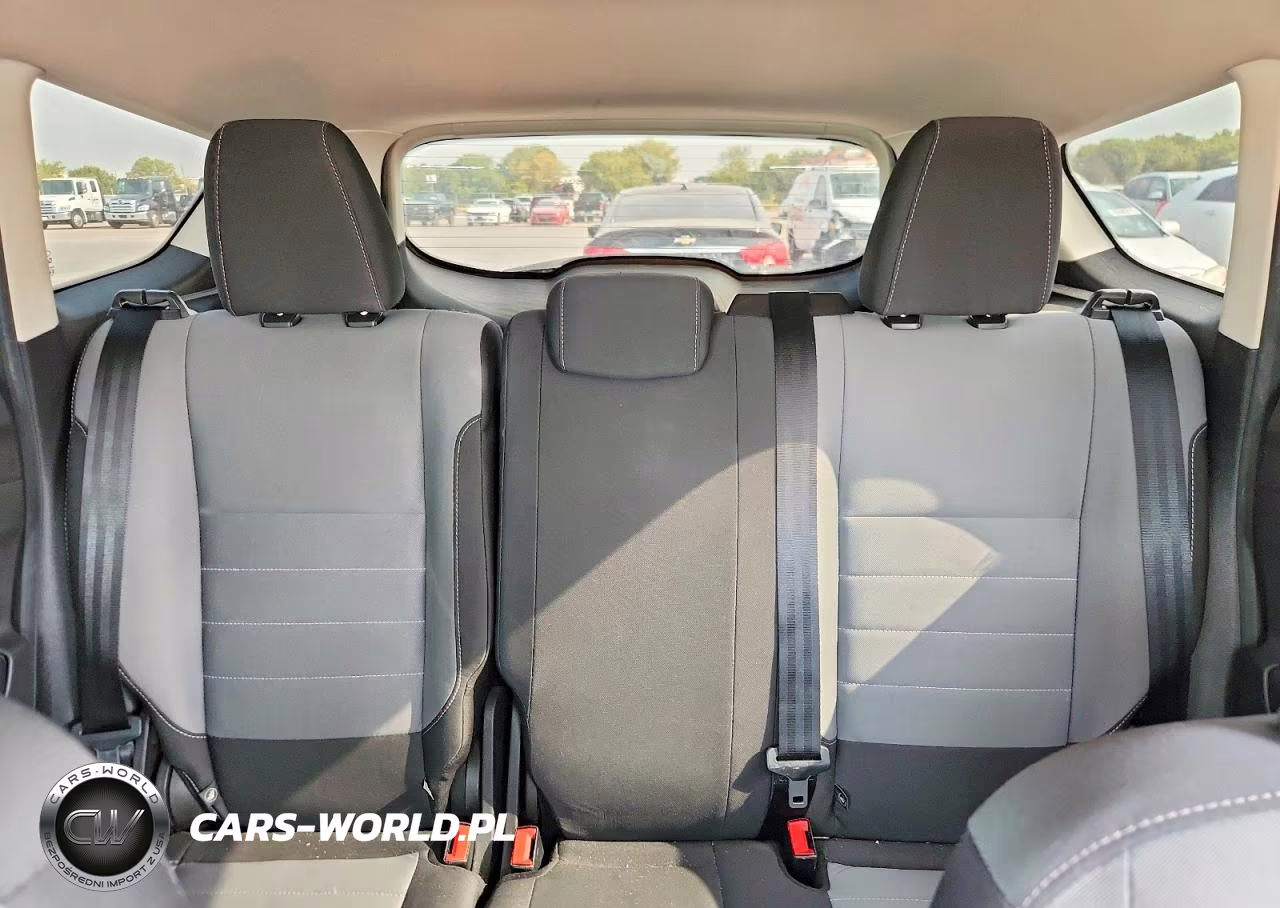 2019 Ford Escape S VIN:1FMCU0F78KUB58180 - 10