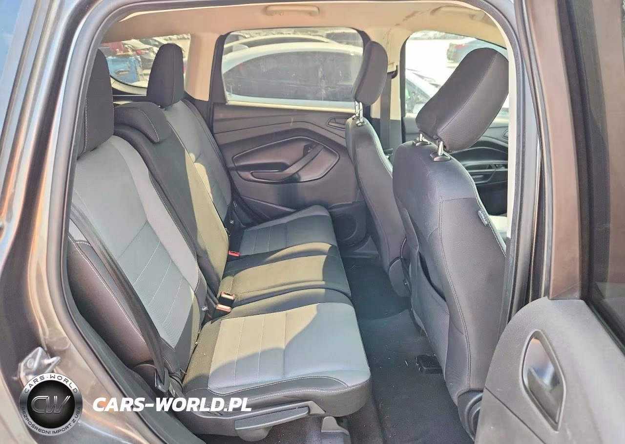 2019 Ford Escape S VIN:1FMCU0F78KUB58180 - 11