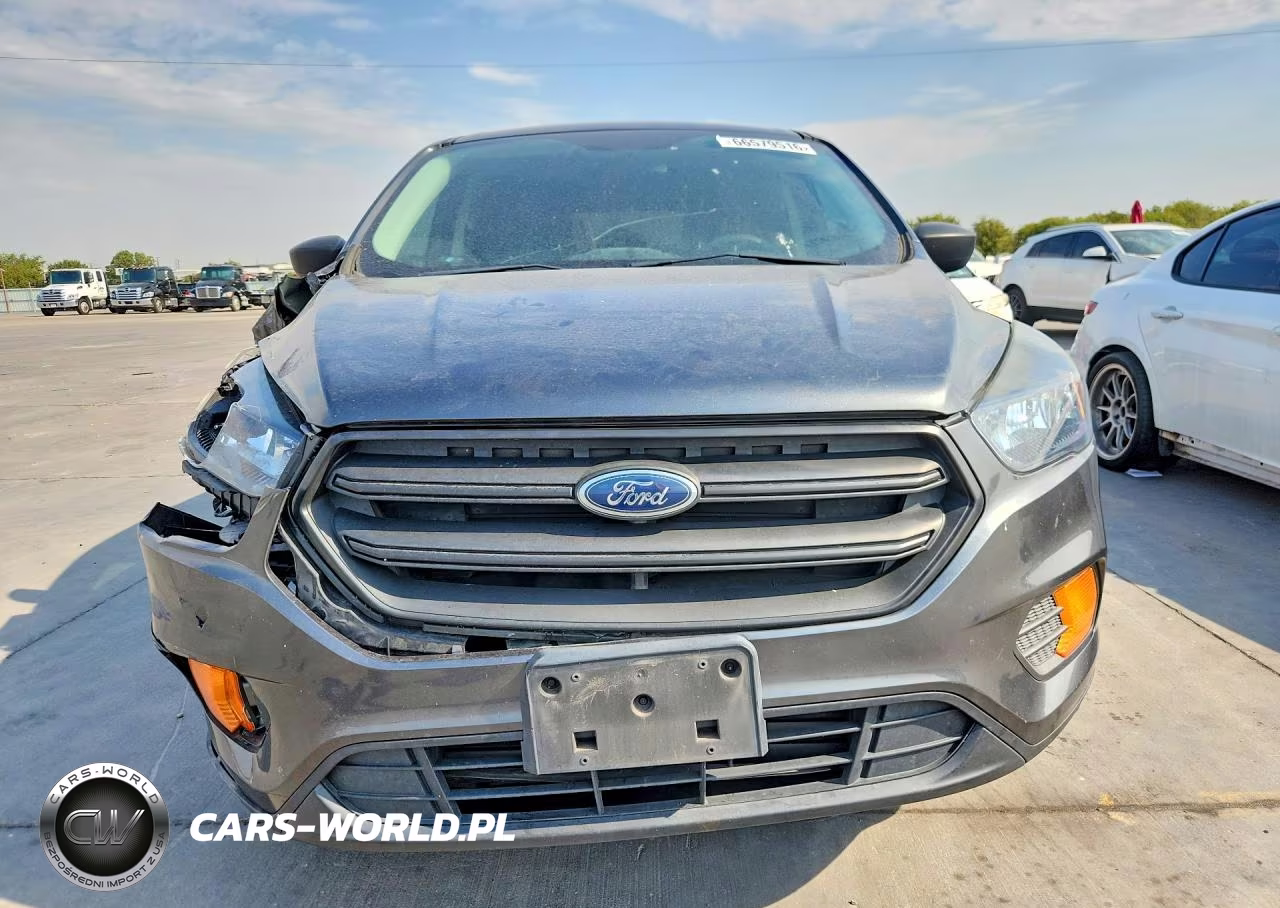 2019 Ford Escape S VIN:1FMCU0F78KUB58180 - 5