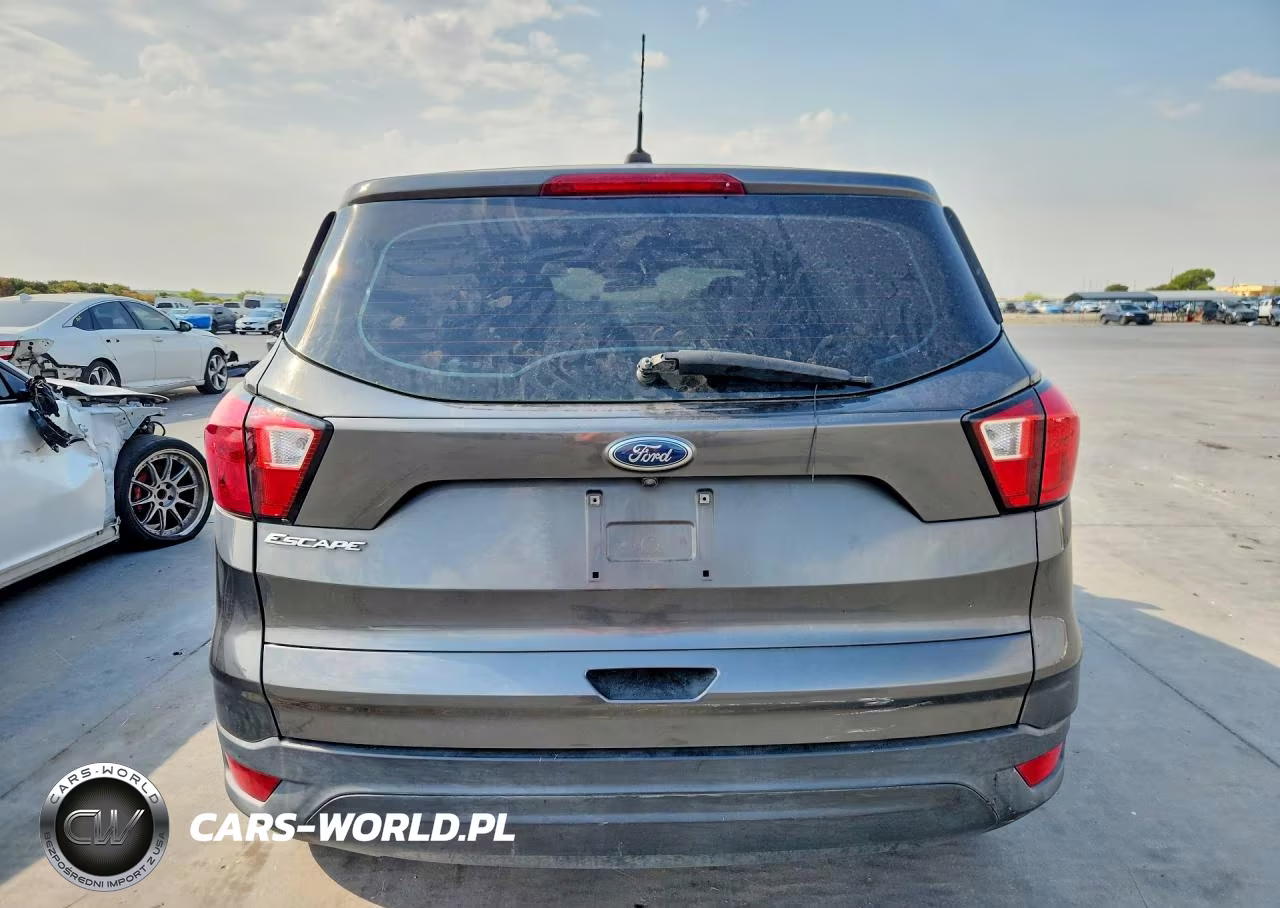 2019 Ford Escape S VIN:1FMCU0F78KUB58180 - 6