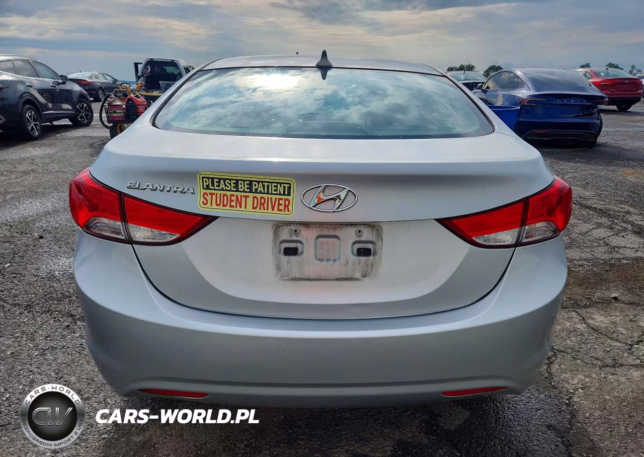 2013 Hyundai Elantra Gls VIN:5NPDH4AE7DH298633 - 6