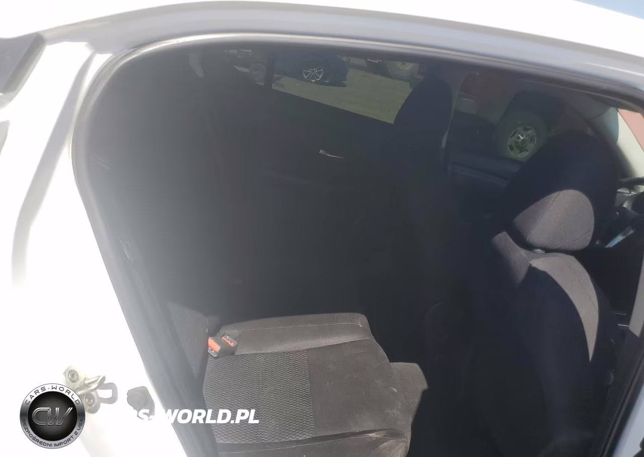 2020 Nissan Sentra S VIN:3N1AB8BV1LY252200 - 10