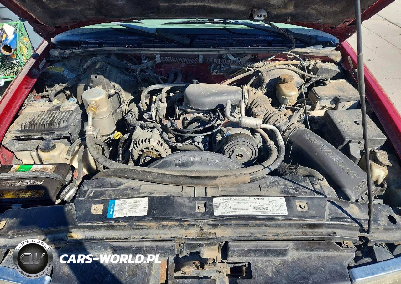 1998 Chevrolet Blazer VIN:1GNDT13W2W2135788 - 12