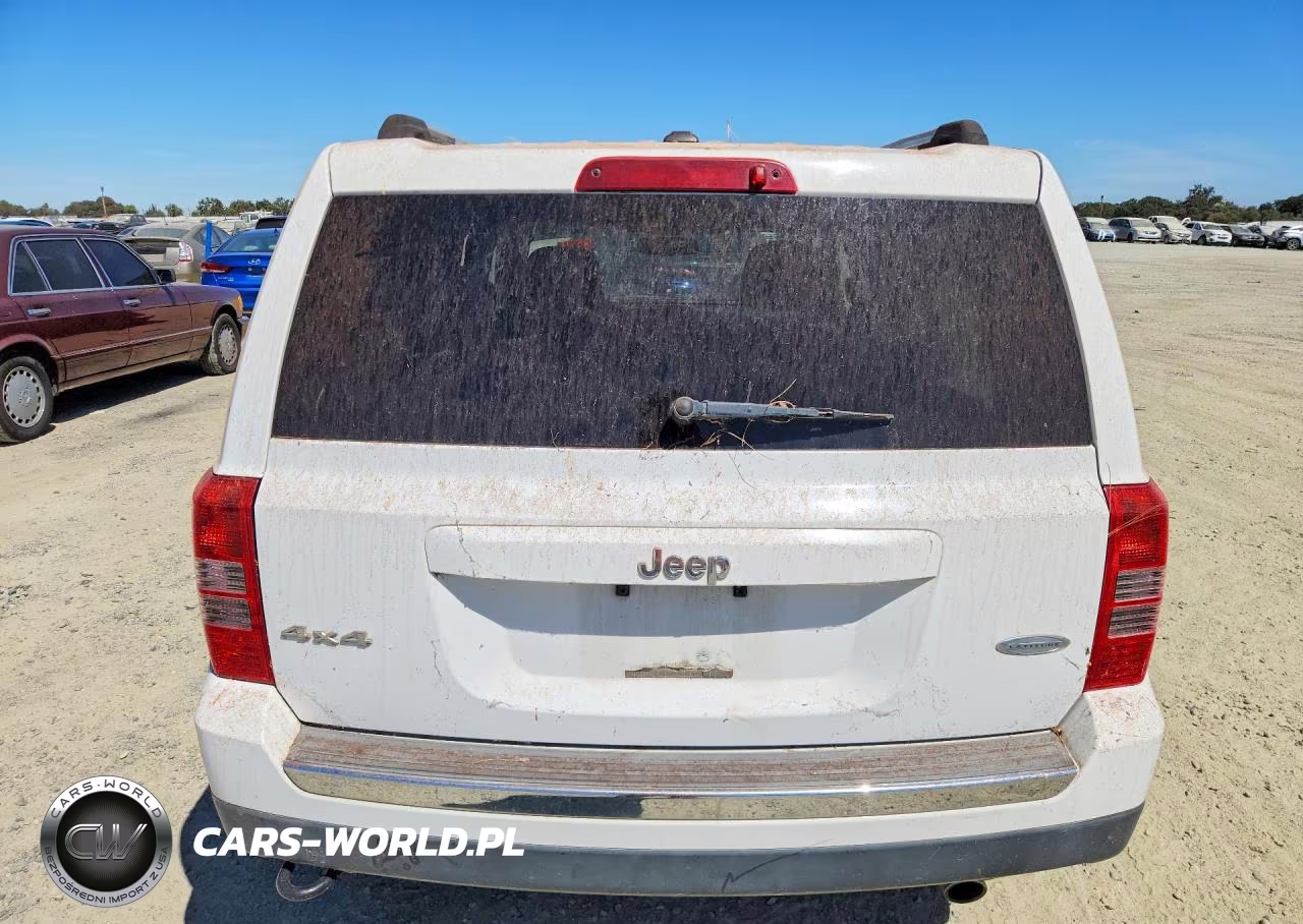 2011 Jeep Patriot Latitude VIN:1J4NF4GB4BD109019 - 6