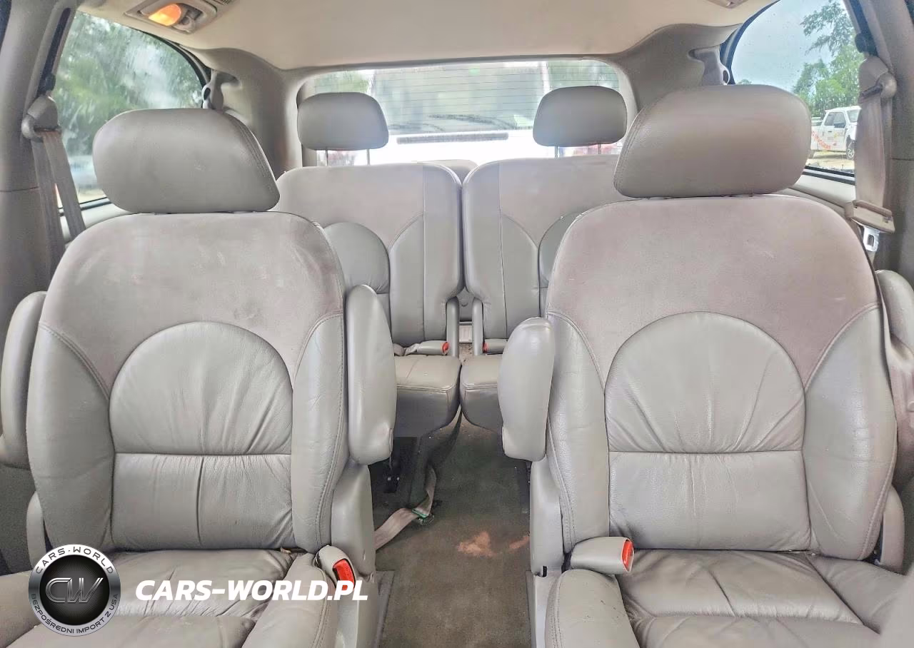2003 Chrysler Town & Country Limited VIN:2C8GP64L33R132275 - 10