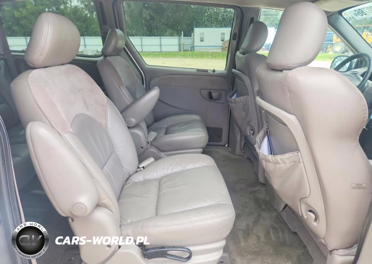 2003 Chrysler Town & Country Limited VIN:2C8GP64L33R132275 - 11