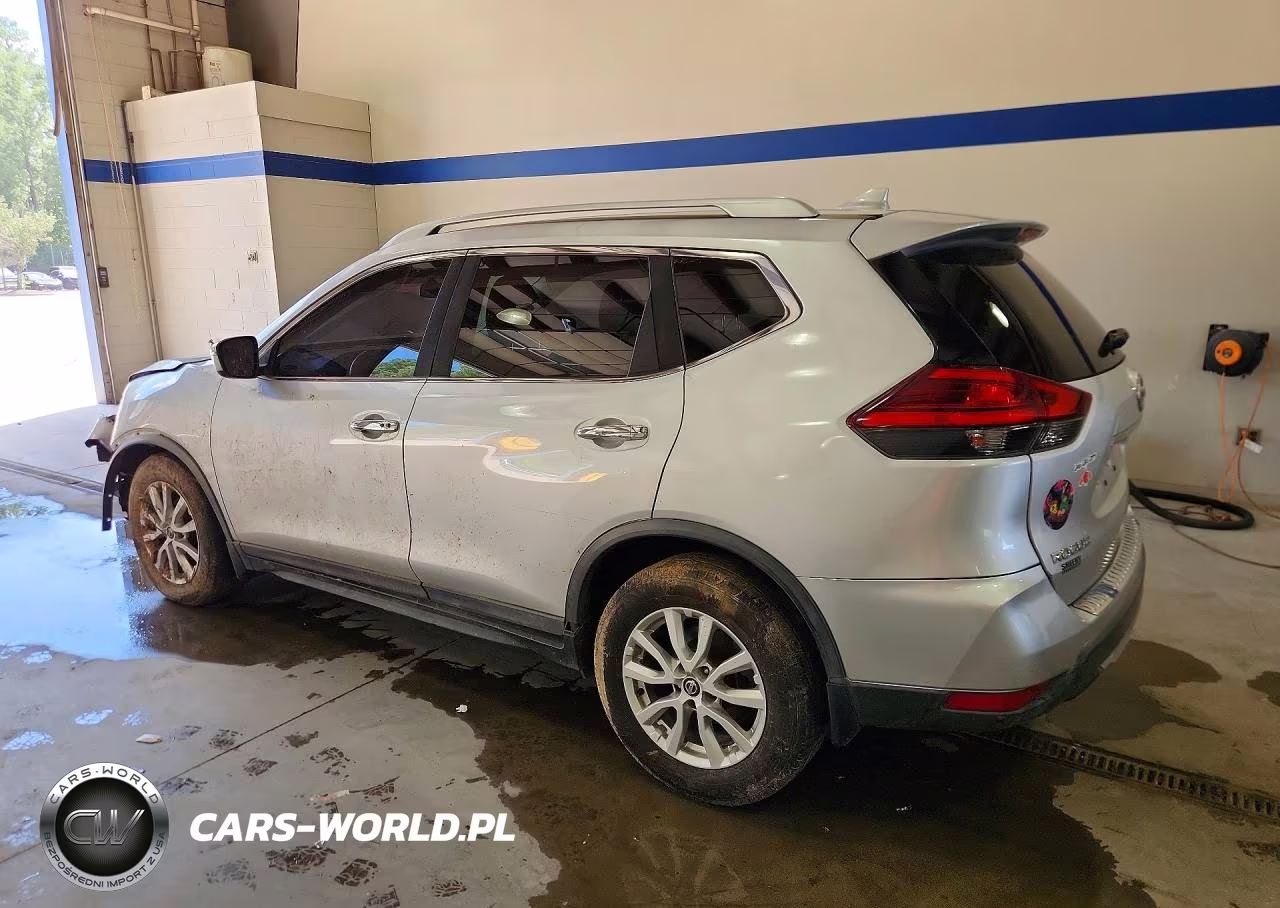 2017 Nissan Rogue Sv VIN:KNMAT2MT8HP612834 - 2