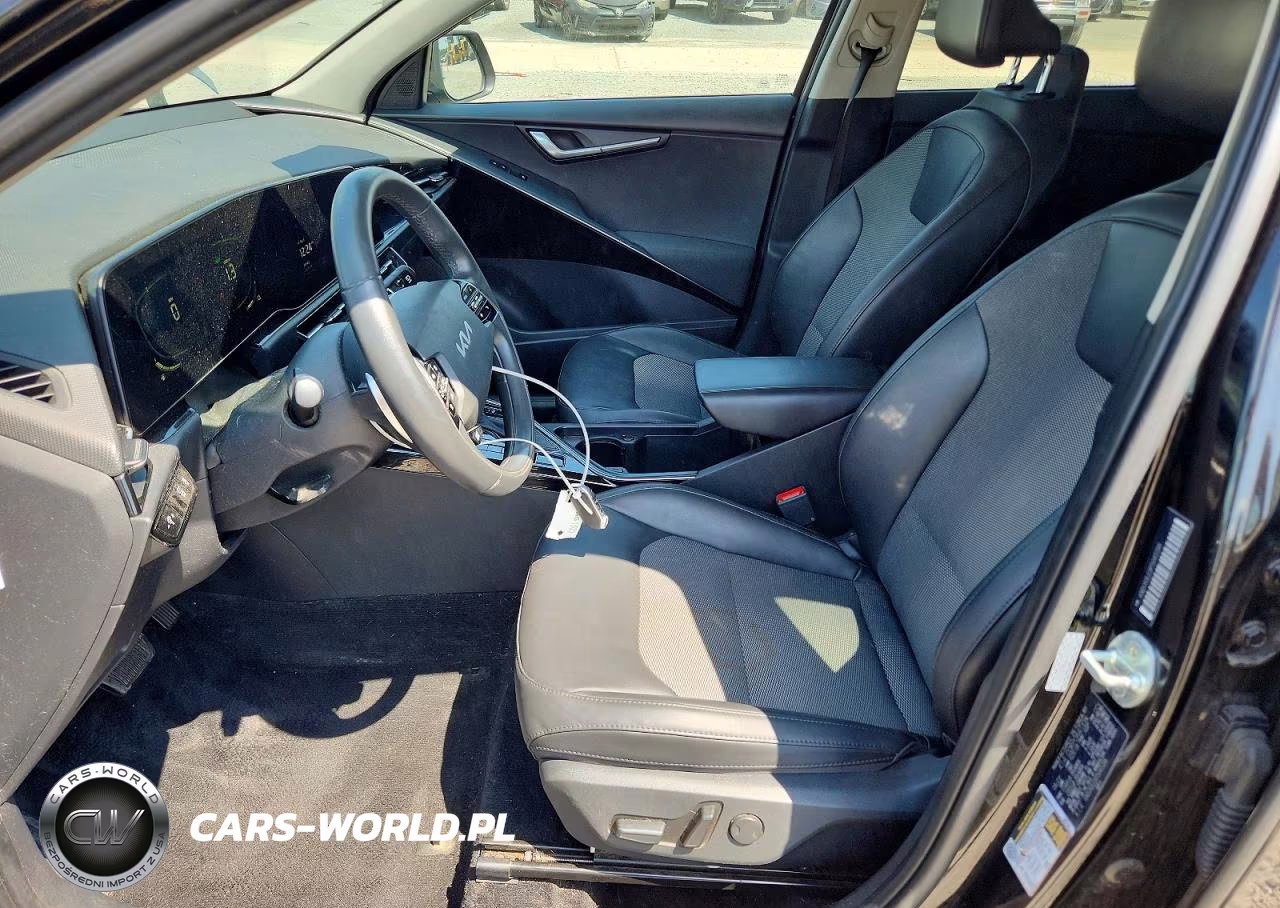 2023 Kia Niro Ex VIN:KNDCR3LE9P5045396 - 7
